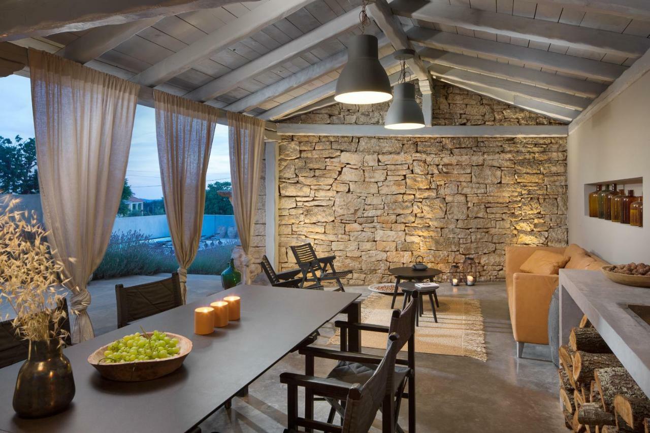 Br Villas By Rent Istria Radetići Exteriör bild