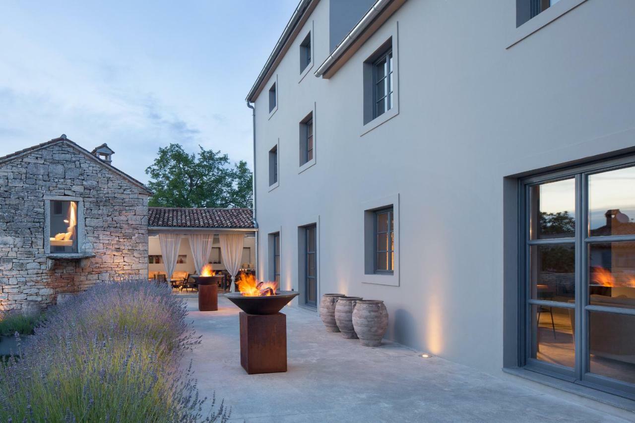 Br Villas By Rent Istria Radetići Exteriör bild