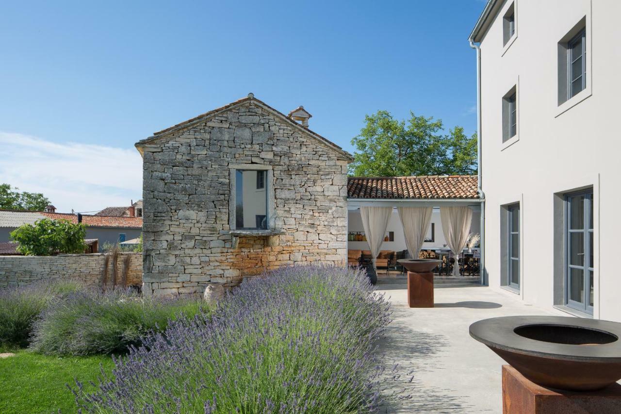 Br Villas By Rent Istria Radetići Exteriör bild