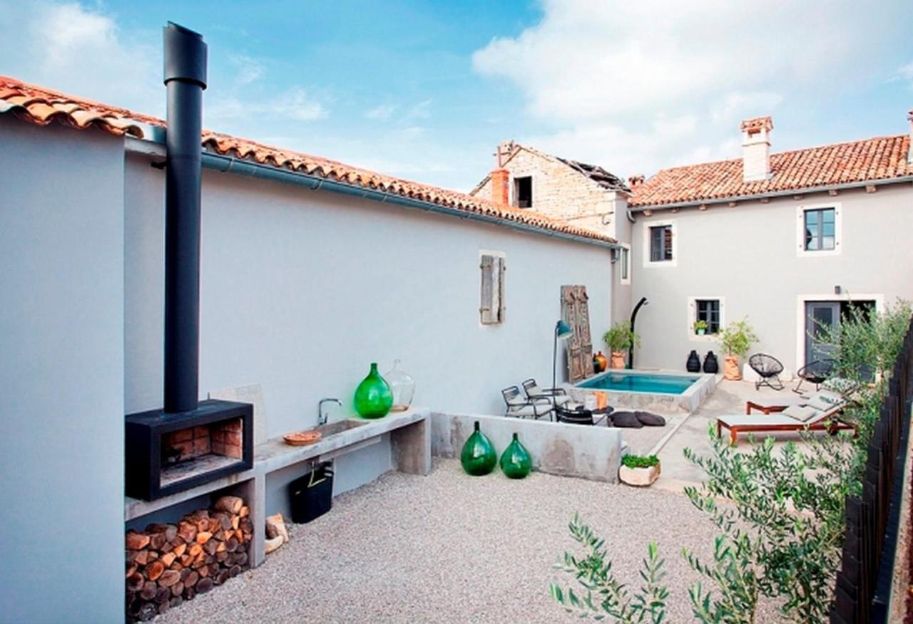 Br Villas By Rent Istria Radetići Exteriör bild