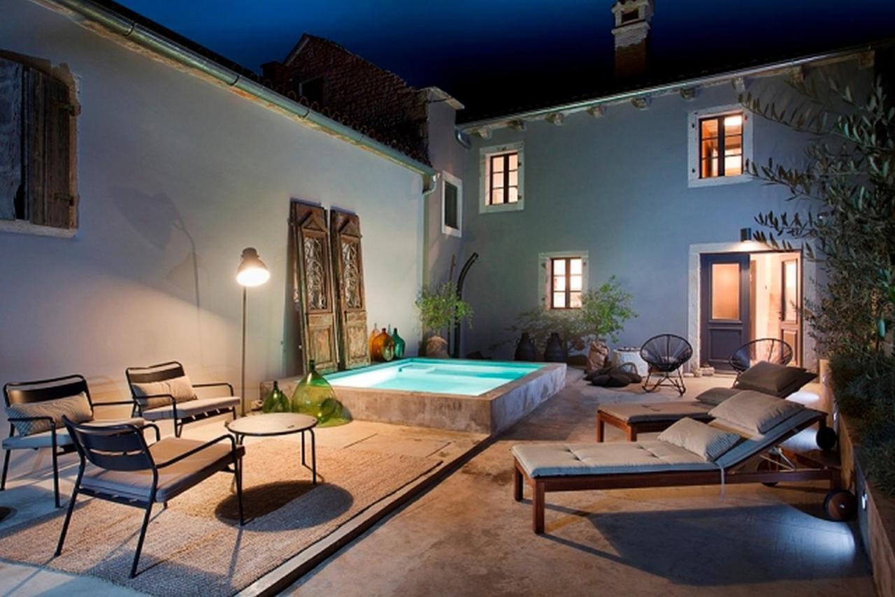 Br Villas By Rent Istria Radetići Exteriör bild